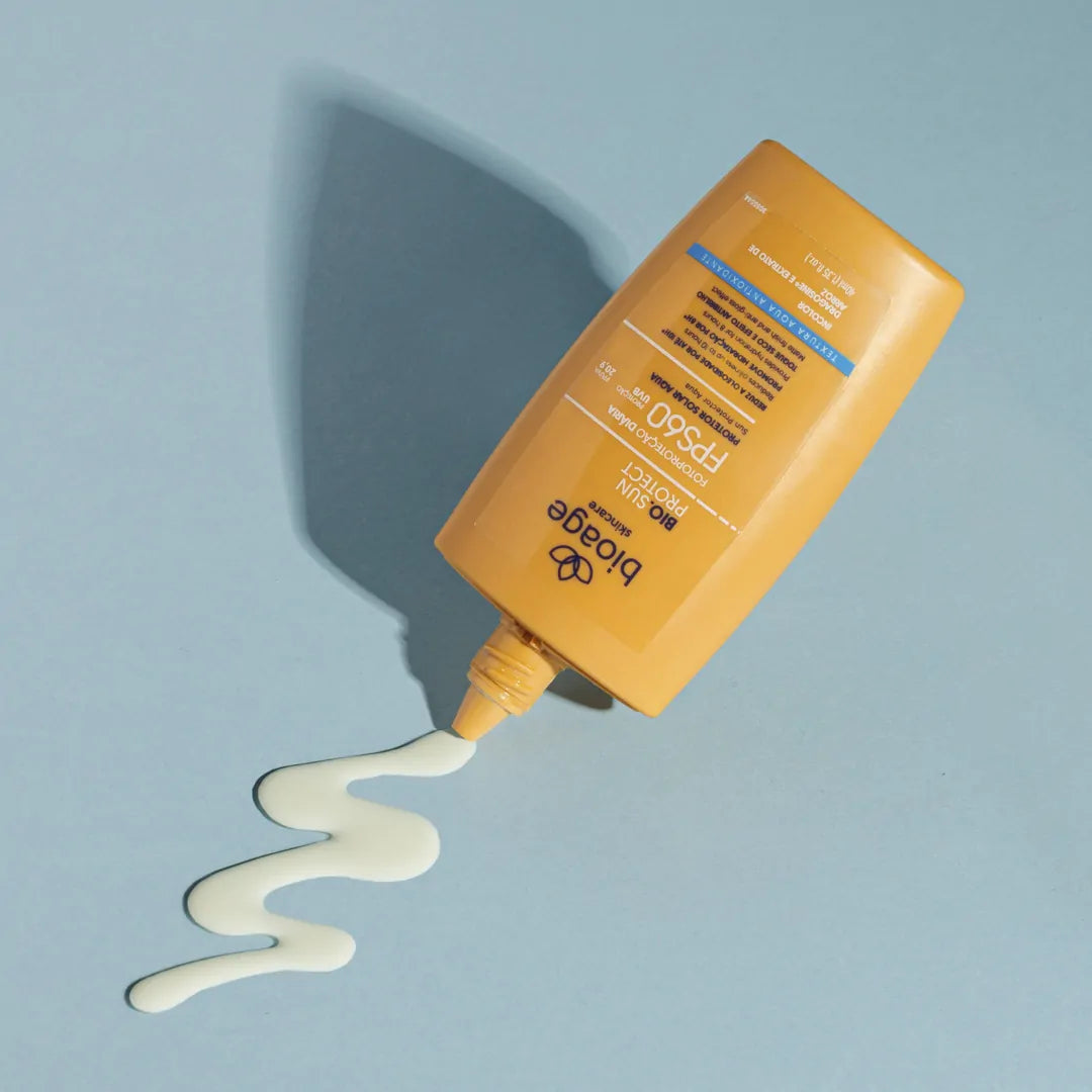 Protetor solar facial Bioage Bio.Sun Protect Aqua FPS 60 com textura aqua leve, proteção UVA/UVB e controle de oleosidade para a pele.